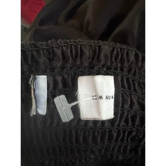 Petal and Pup Bettina Black One Shoulder Bow Maxi Dress Ruffle Hem Formal Size M - Picture 8 of 8